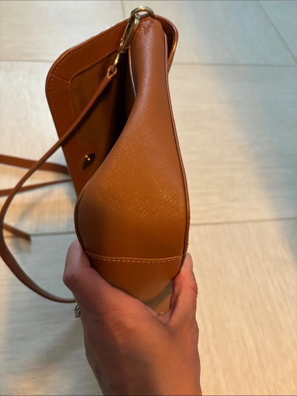 Tory Burch Tan saffiano  Flap Crossbody with Gold Logo